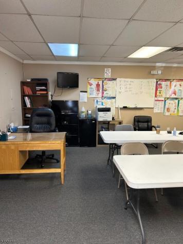 962 Koehl Avenue Union NJ 07083