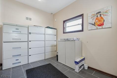 313 17RAH Way Avenue Elizabeth NJ 07202