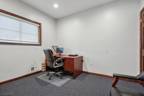 313 17RAH Way Avenue Elizabeth NJ 07202