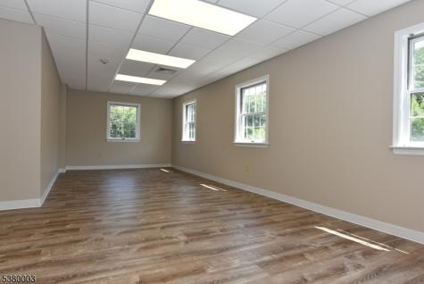 555 Goffle Road Ridgewood Village NJ 07450