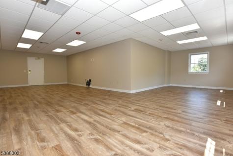 555 Goffle Road Ridgewood Village NJ 07450