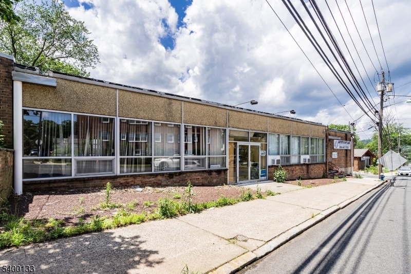 2075 Millburn Avenue Maplewood NJ 07040