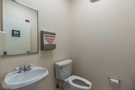 25 E Willow Street Millburn NJ 07041