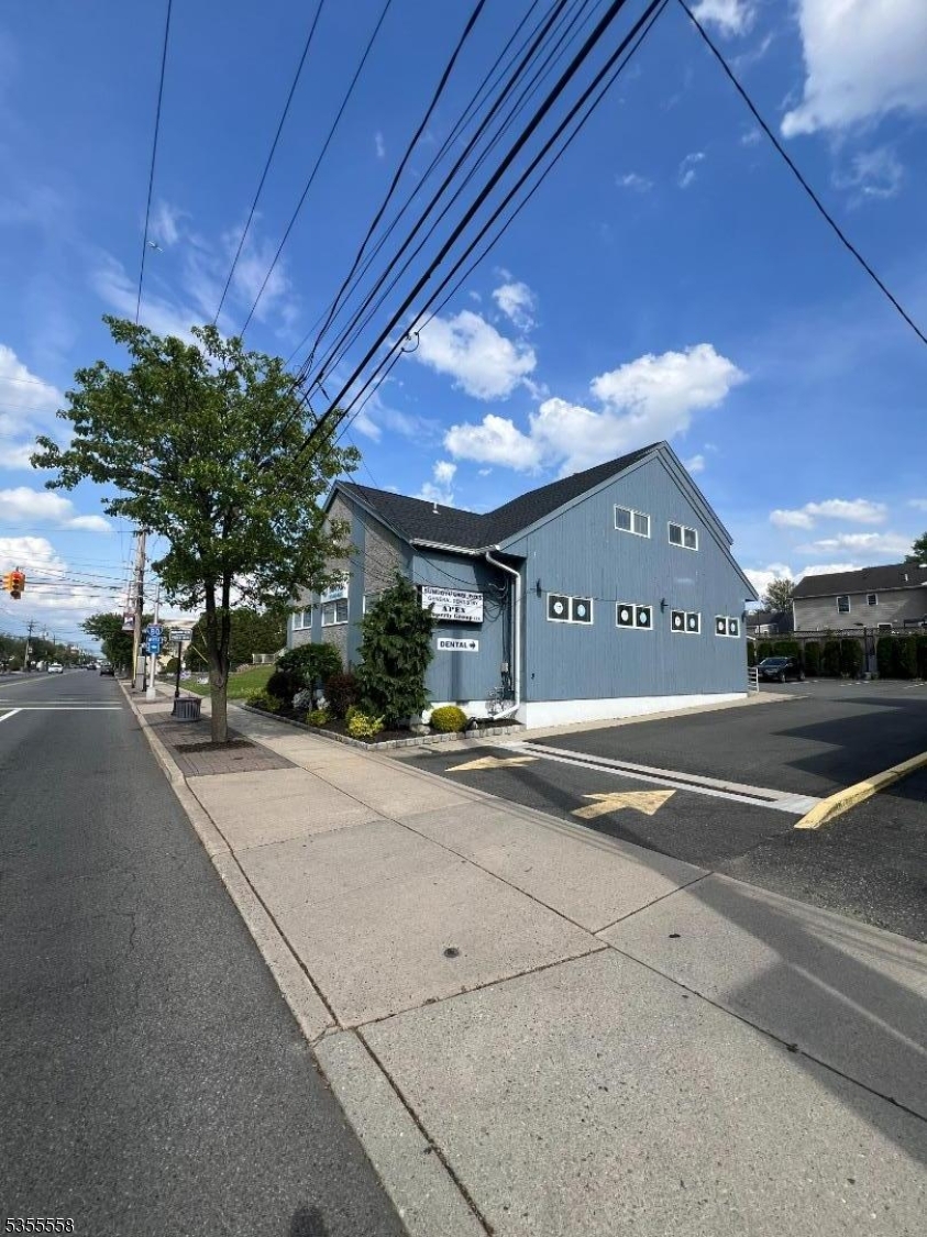 418 Union Boulevard Totowa NJ 07512