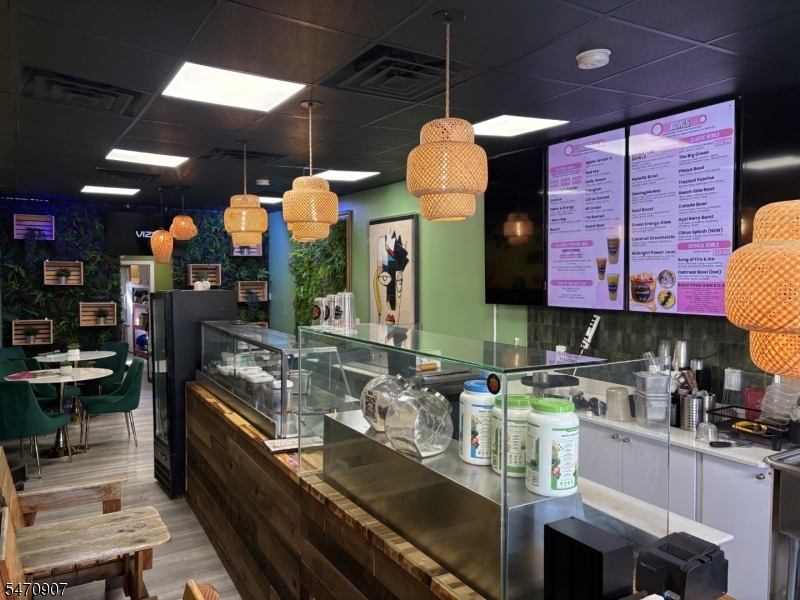 7 W Main Street Somerville NJ 08876
