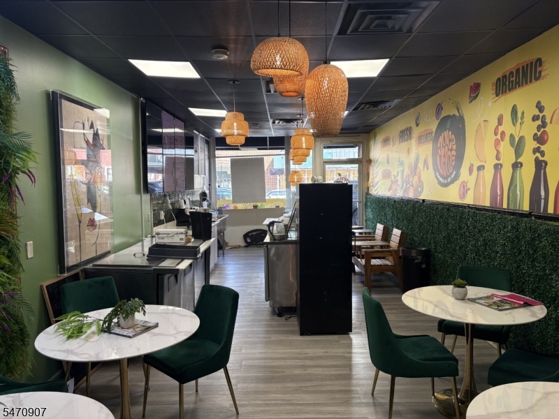 7 W Main Street Somerville NJ 08876