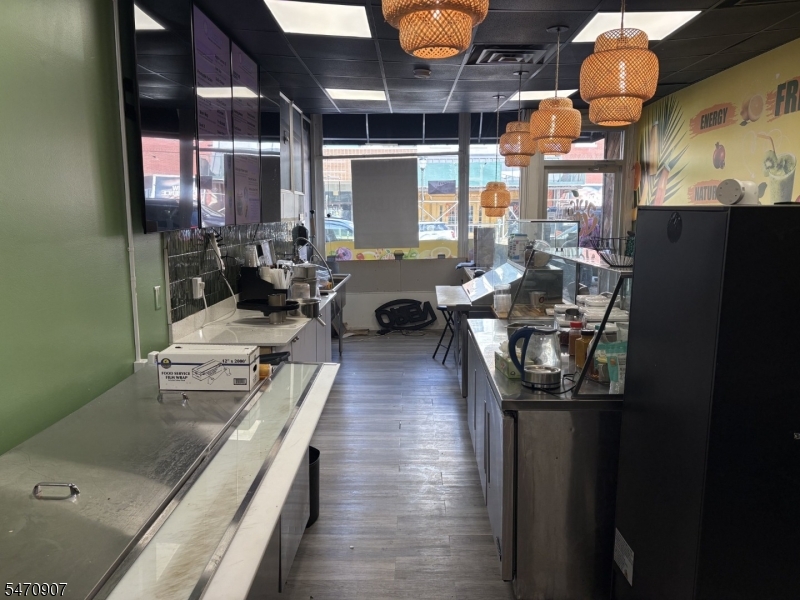 7 W Main Street Somerville NJ 08876