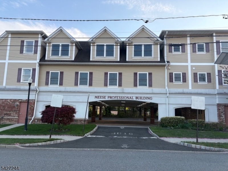 17 Elm Avenue Hackensack NJ 07601