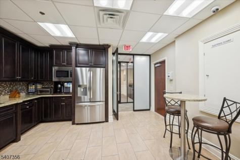 58 Mount Bethel Road Warren NJ 07059