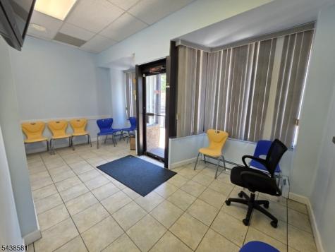 348 Clifton Avenue Clifton NJ 07011