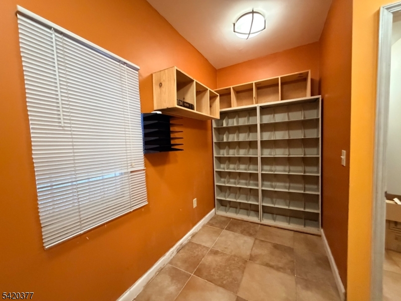 516 51ST Street West New York NJ 07093
