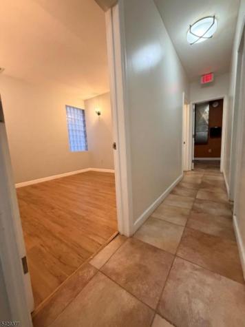 516 51ST Street West New York NJ 07093