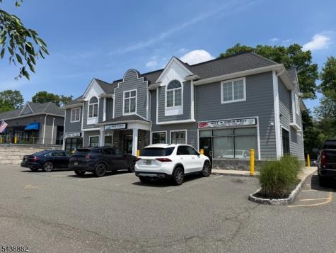 184 Godwin Avenue Midland Park NJ 07432