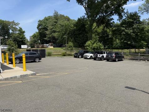 184 Godwin Avenue Midland Park NJ 07432