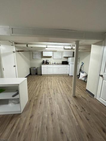 216 W Elizabeth Avenue Linden NJ 07036