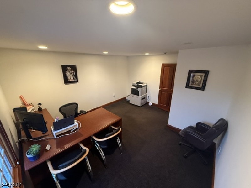 77 Jefferson Place Totowa NJ 07512