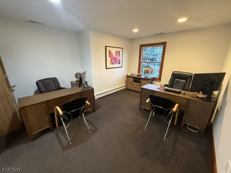 77 Jefferson Place Totowa NJ 07512