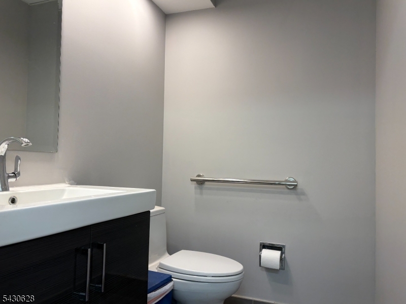 209 S Livingston Avenue Livingston NJ 07039