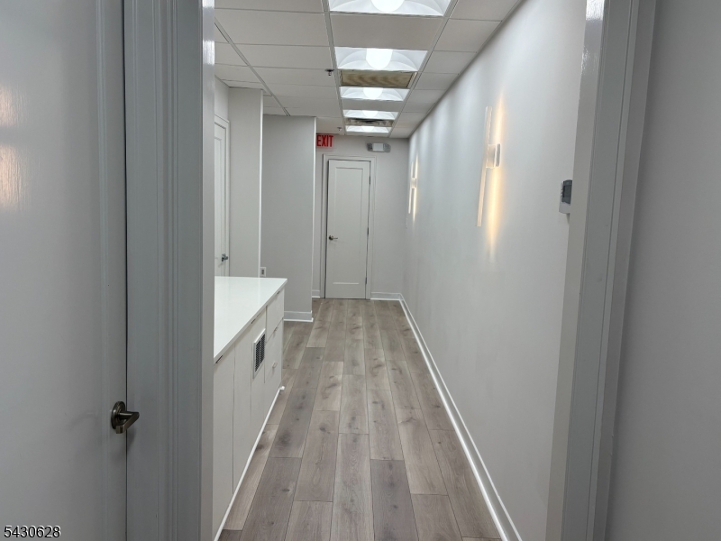 209 S Livingston Avenue Livingston NJ 07039