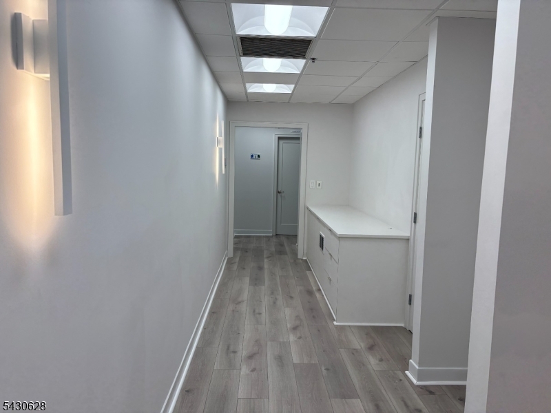 209 S Livingston Avenue Livingston NJ 07039