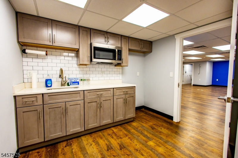 90 Ridgedale Avenue East Hanover NJ 07936