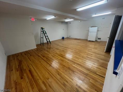 84 Magazine Street Newark NJ 07105