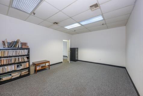 119 Naylon Avenue Livingston NJ 07039