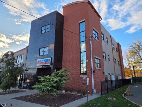 1218 Stuyvesant Avenue Union NJ 07083