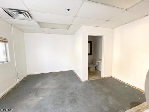2026 Diller Avenue Newton NJ 07860