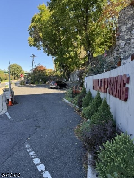 30 N Main Street Phillipsburg NJ 08865