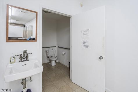 905 Elizabeth Avenue Elizabeth NJ 07201