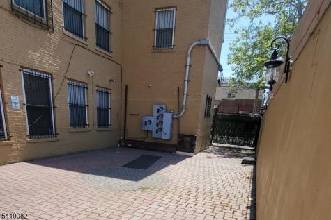 1138 Grove Street Irvington NJ 07111