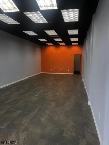 446 Chamberlain Avenue Paterson NJ 07522