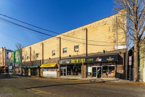 43 Merchant Street Newark NJ 07105