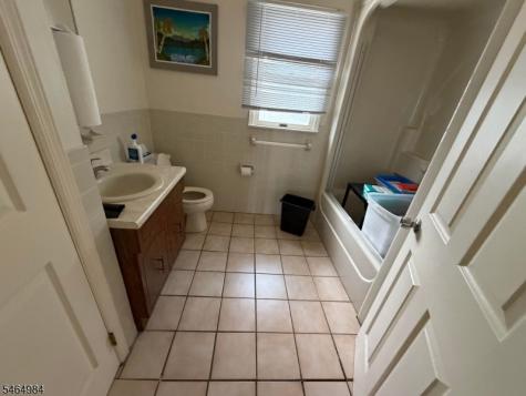 104 Lincoln Avenue Hawthorne NJ 07506