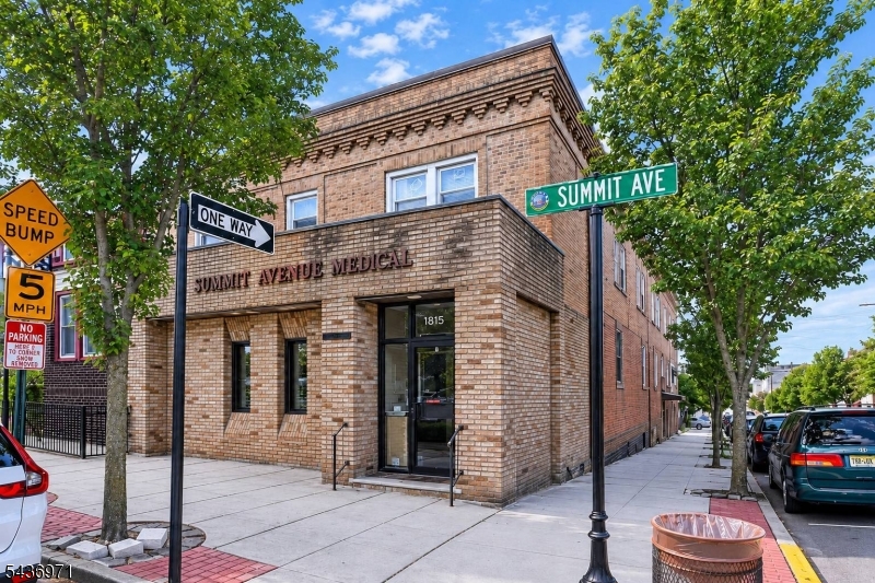 1815 Summit Avenue Union NJ 07087