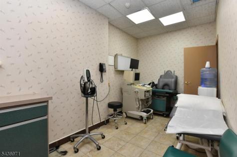 1815 Summit Avenue Union NJ 07087
