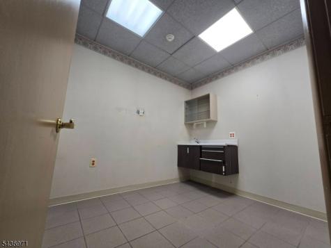 1815 Summit Avenue Union NJ 07087
