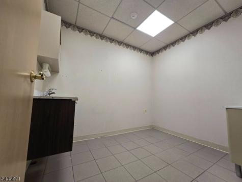1815 Summit Avenue Union NJ 07087