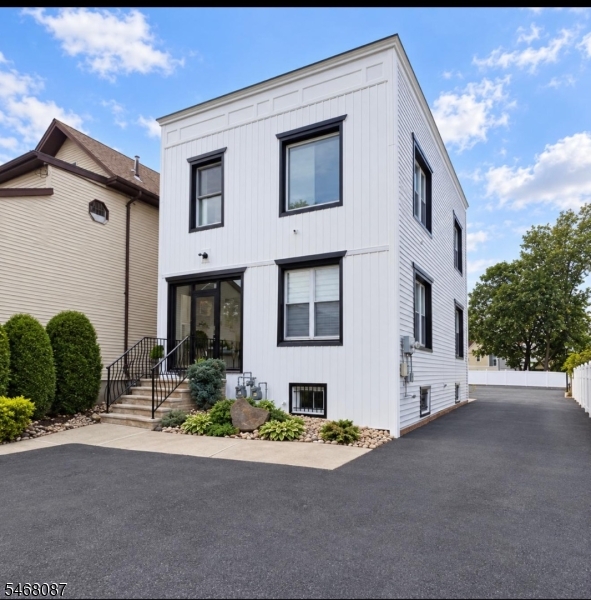 319 Rahway Avenue Elizabeth NJ 07202