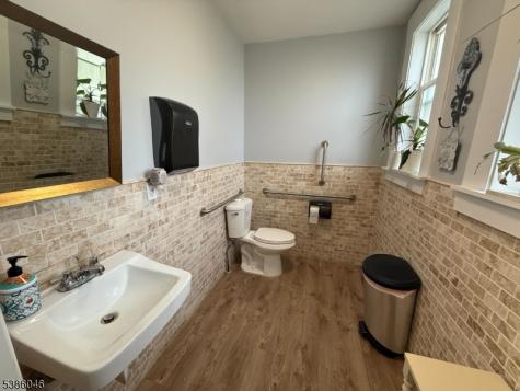 658 Allwood Road Clifton NJ 07012