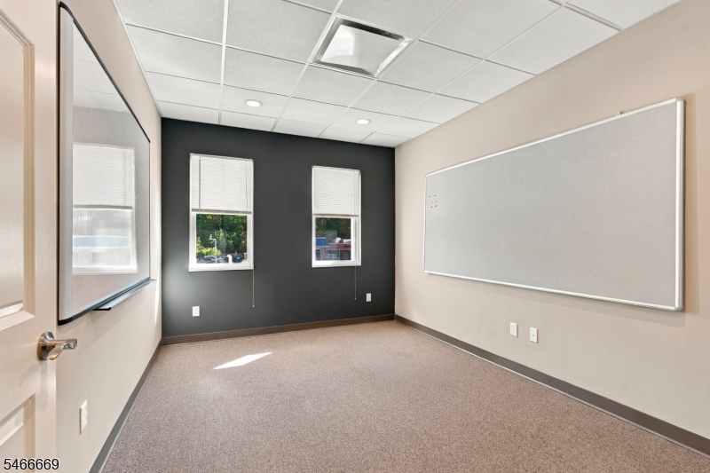 28 Bowling Green Pkwy 2a Jefferson NJ 07849