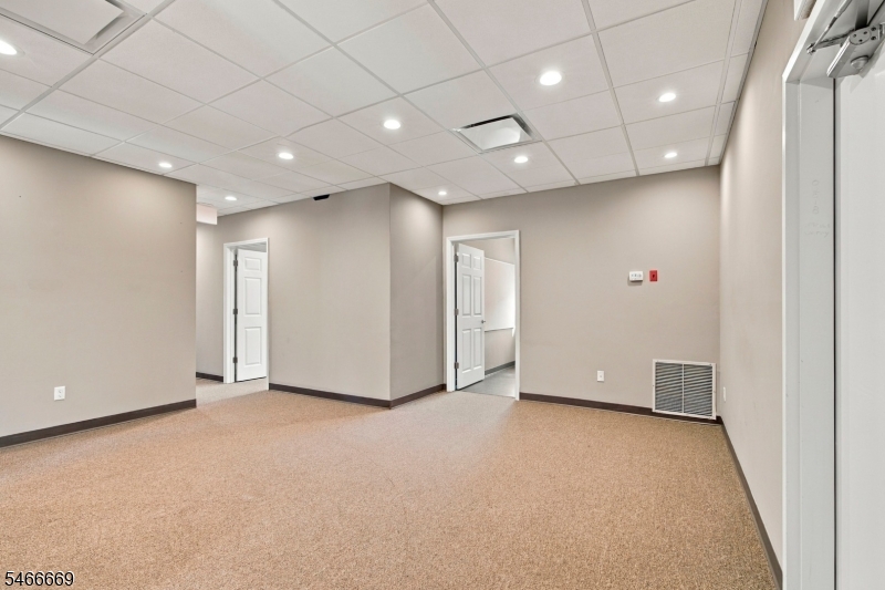 28 Bowling Green Pkwy 2a Jefferson NJ 07849