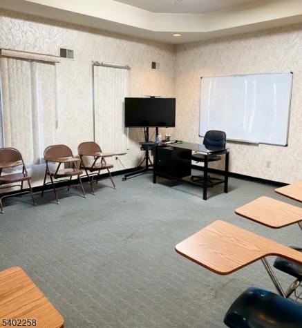 91 Pacific Street Newark NJ 07105