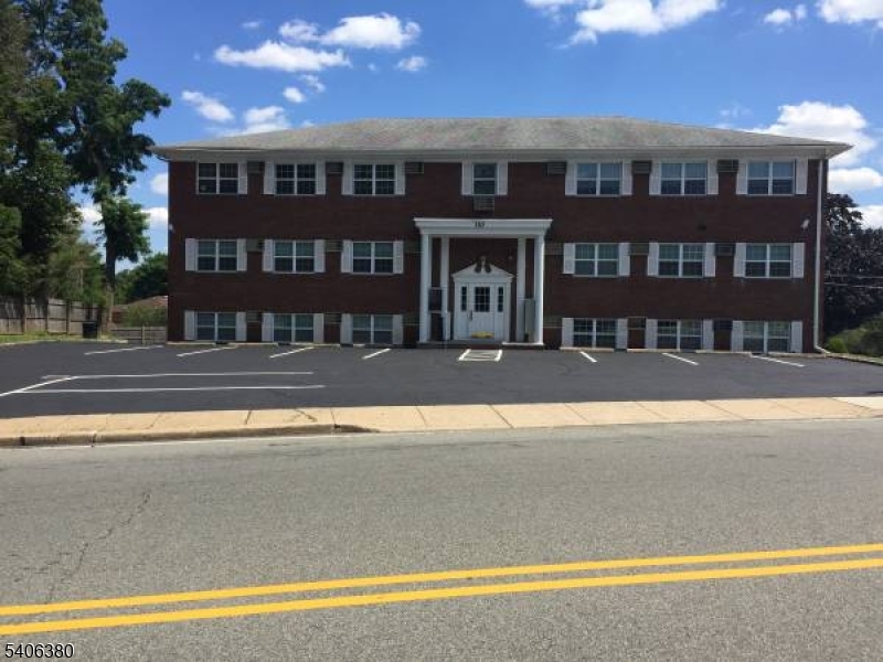 110 Hillside Avenue Springfield NJ 07081