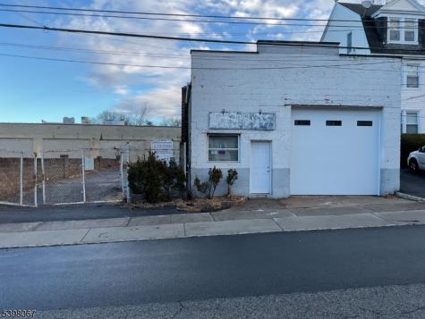 15 Willard Place Montclair NJ 07042