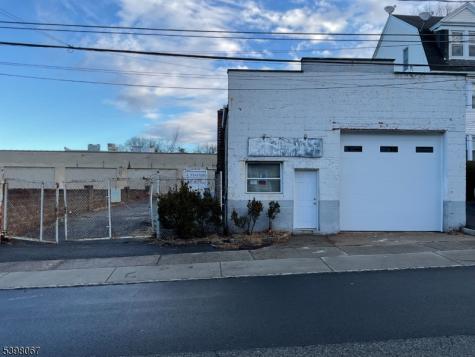 15 Willard Place Montclair NJ 07042