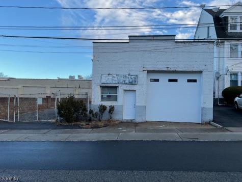 15 Willard Place Montclair NJ 07042