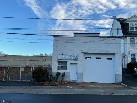 15 Willard Place Montclair NJ 07042