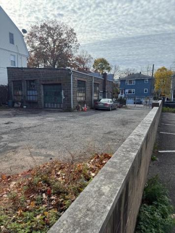 15 Willard Place Montclair NJ 07042